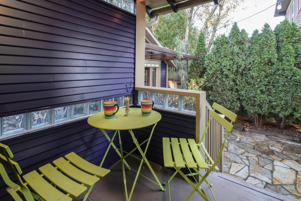 Secluded 2 Bdm Patio Villa Right By All The Action Portland Exterior photo