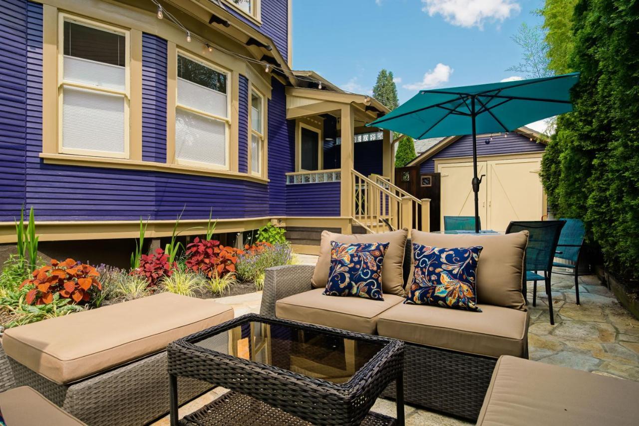 Secluded 2 Bdm Patio Villa Right By All The Action Portland Exterior photo